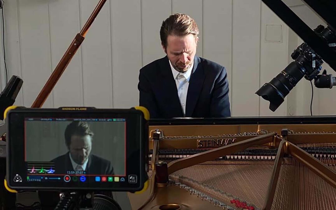LEIF OVE ANDSNES gives recital of Grieg, Dvořák & Beethoven (Feb 21 at 3pm EST; pre-recorded webcast; ticketed)